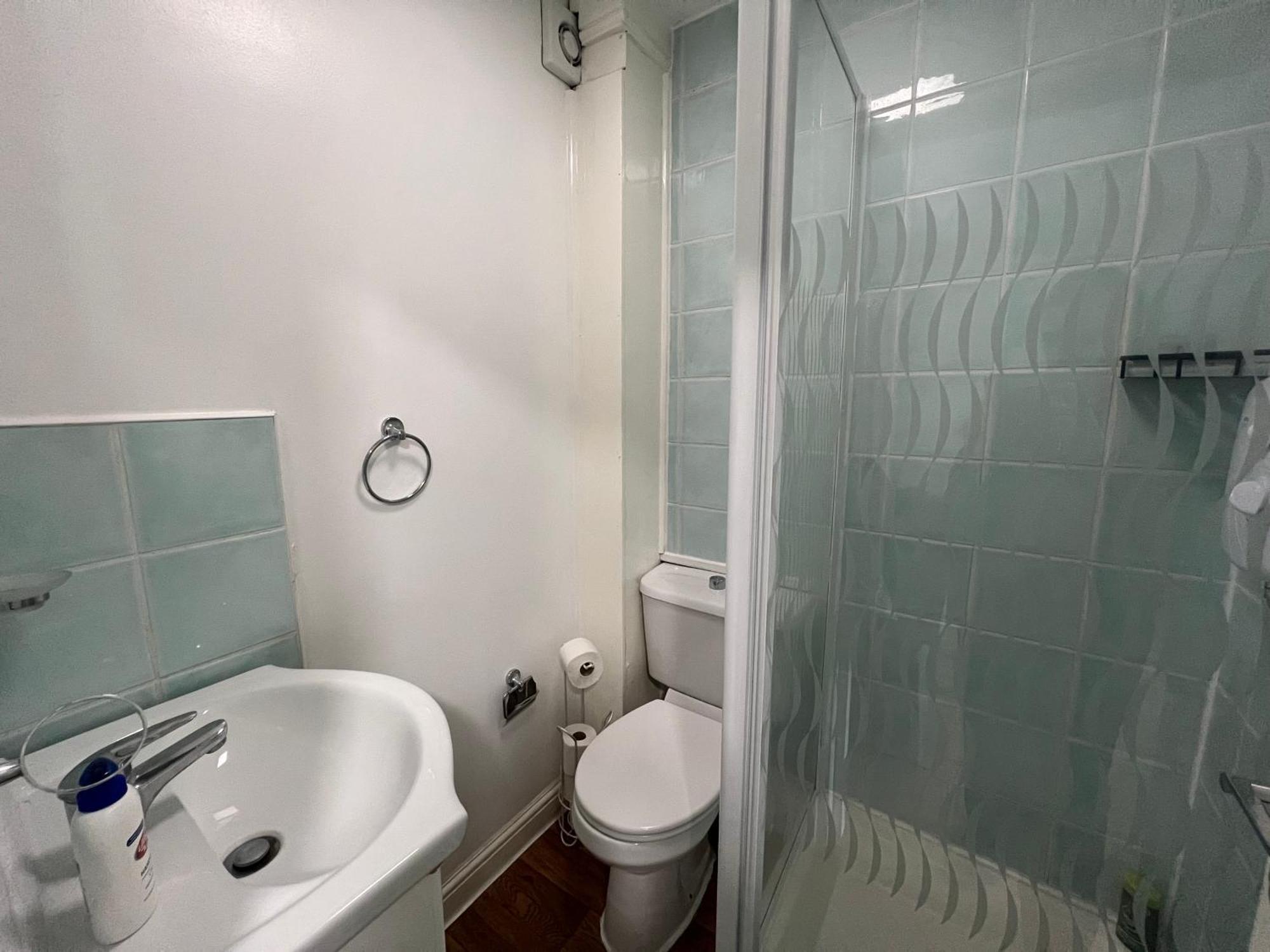 Comfy 2 Bedroom Apartments - Finchley Road, Londra Exterior foto